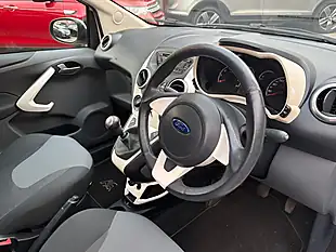 Used 2013 Ford Ka Zetec White - Interior and Exterior details 9
