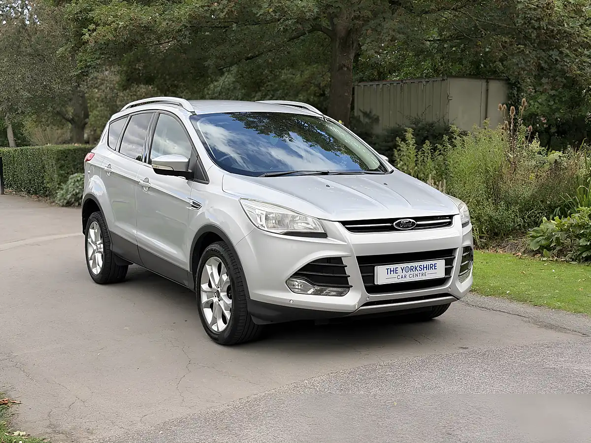 Used 2013 Ford Kuga Titanium Silver - Front View