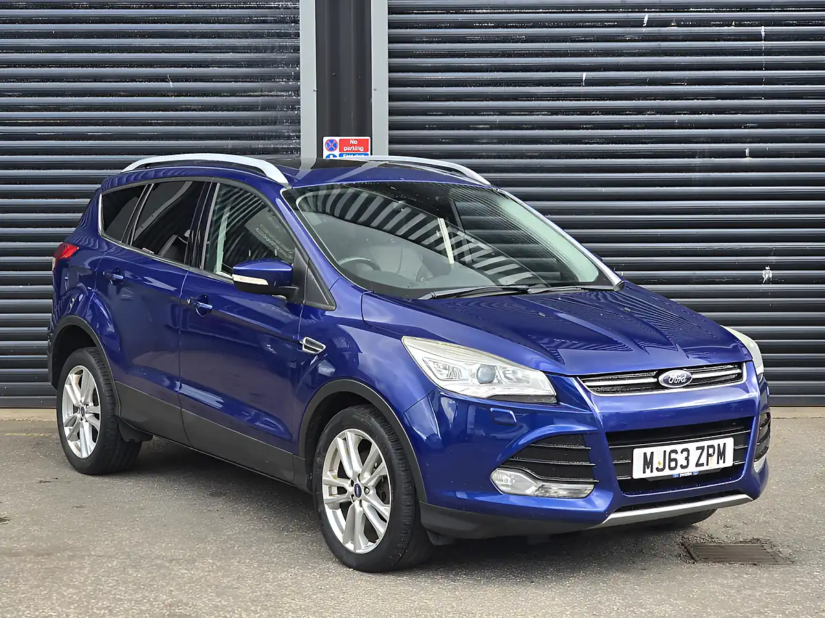 Used 2013 Ford Kuga Titanium X Blue - Front View