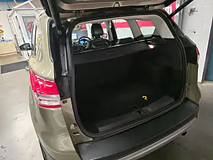 Used 2013 Ford Kuga Titanium X Green - Interior and Exterior details 14