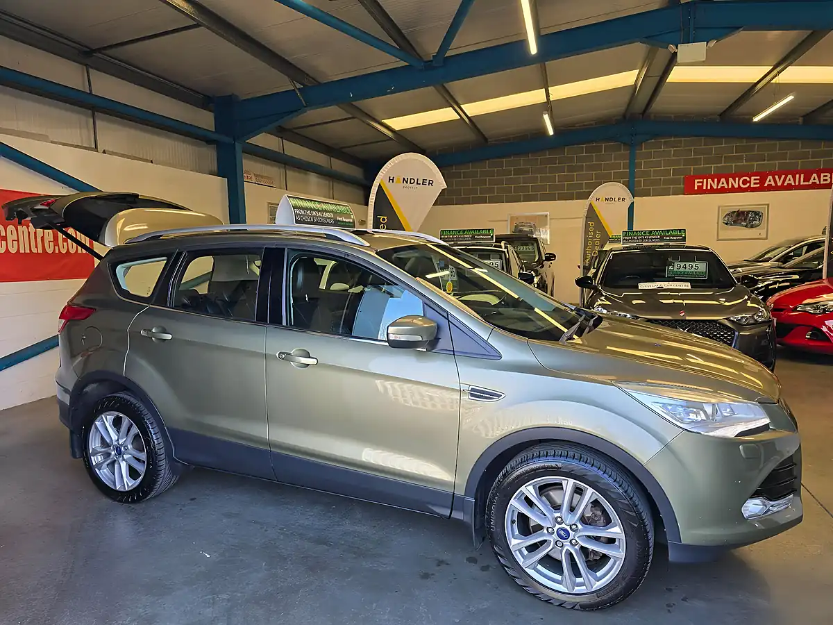 Used 2013 Ford Kuga Titanium X Green - Interior and Exterior details 4