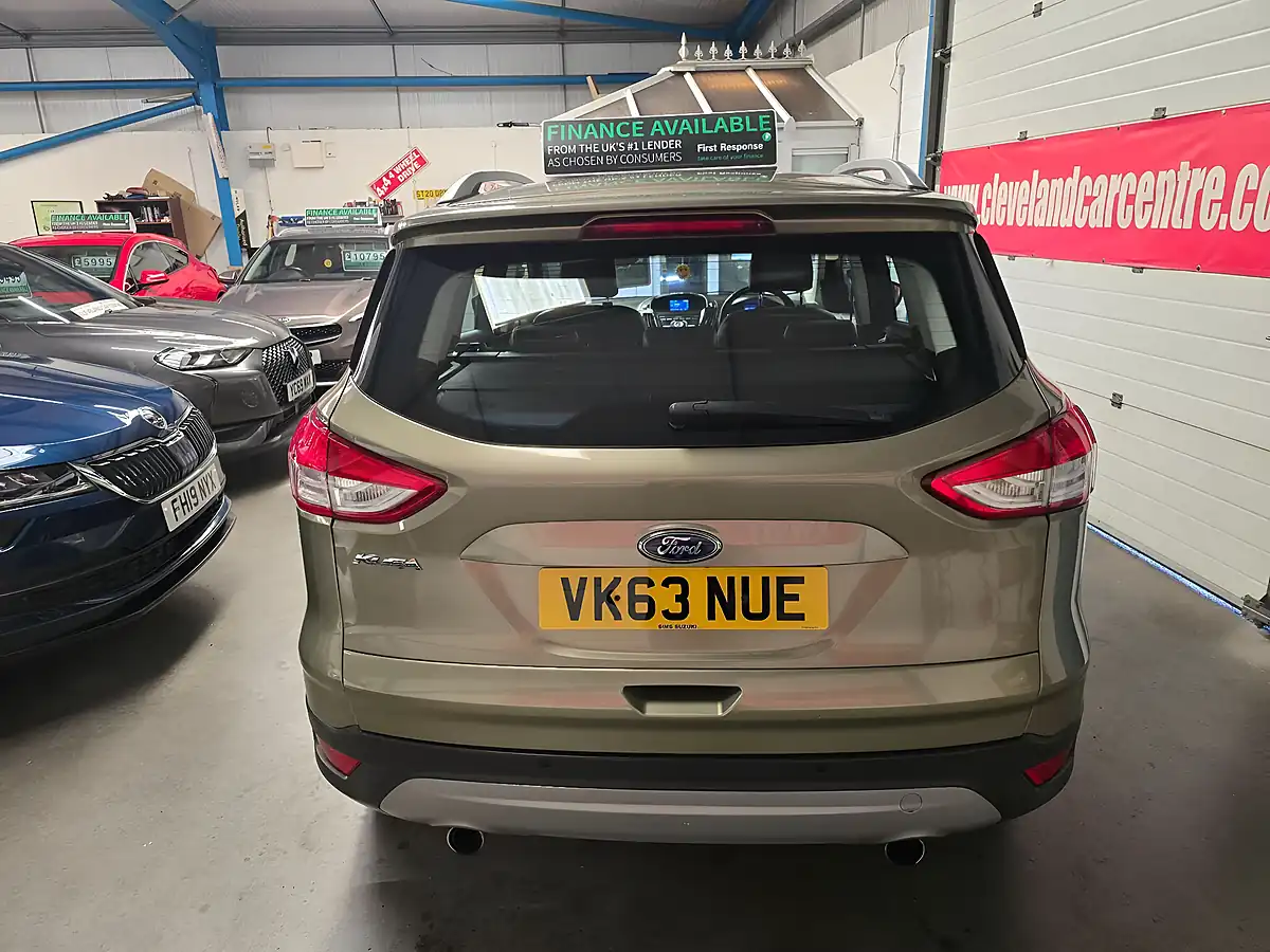 Used 2013 Ford Kuga Titanium X Green - Interior and Exterior details 9