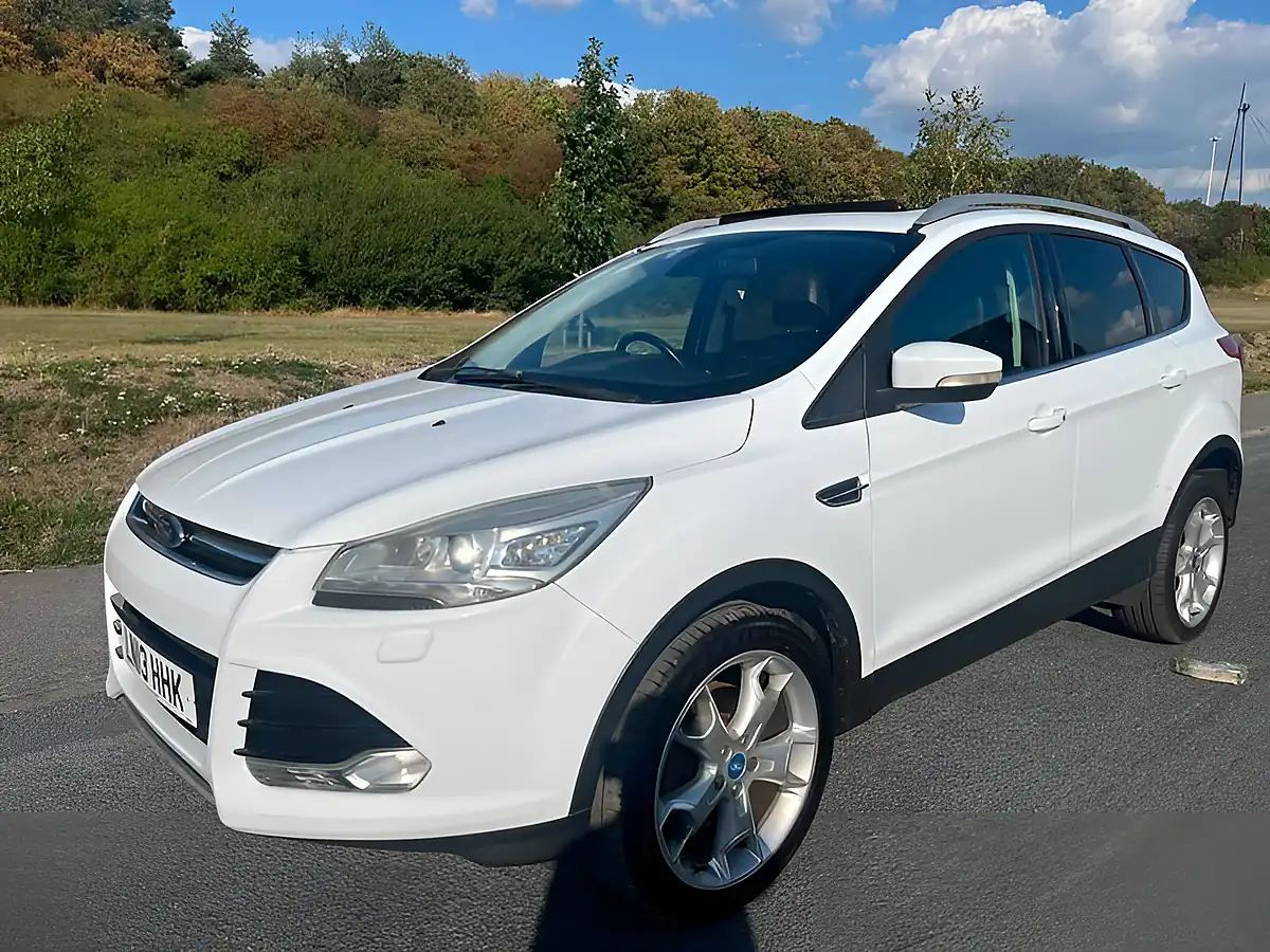 Used 2013 Ford Kuga Titanium X White - Interior and Exterior details 5