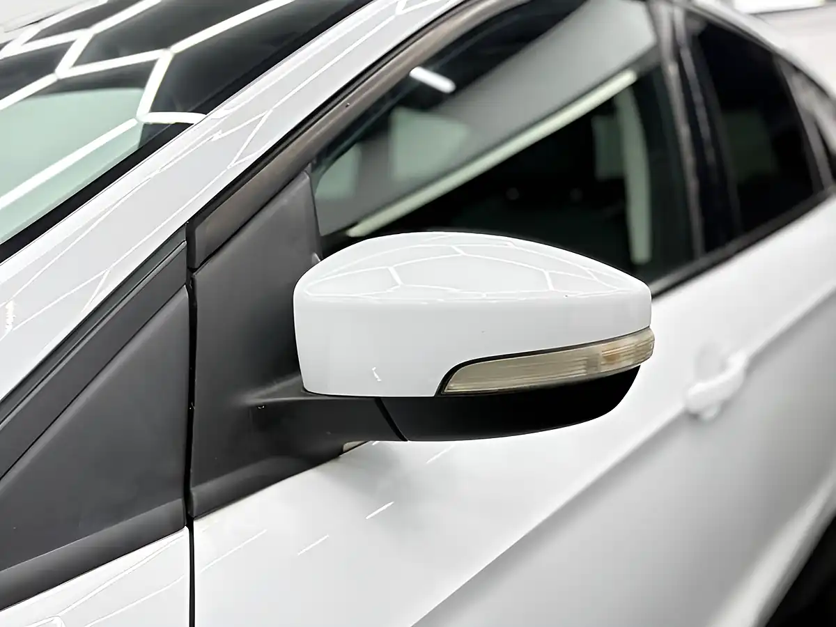 Used 2013 Ford Kuga Titanium X White - Interior and Exterior details 16
