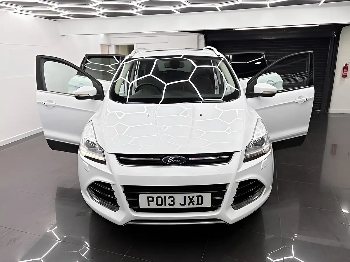 Used 2013 Ford Kuga Titanium X White - Interior and Exterior details 6