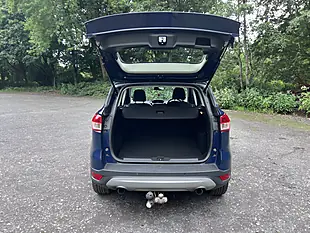 Used 2013 Ford Kuga Zetec Blue - Interior and Exterior details 11