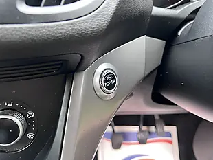 Used 2013 Ford Kuga Zetec Blue - Interior and Exterior details 14