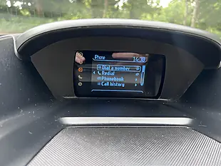 Used 2013 Ford Kuga Zetec Blue - Interior and Exterior details 15