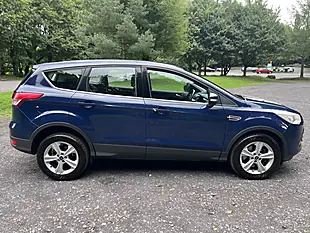 Used 2013 Ford Kuga Zetec Blue - Interior and Exterior details 7