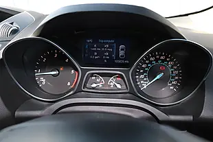Used 2013 Ford Kuga Zetec Blue - Interior and Exterior details 14