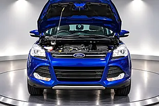 Used 2013 Ford Kuga Zetec Blue - Interior and Exterior details 4