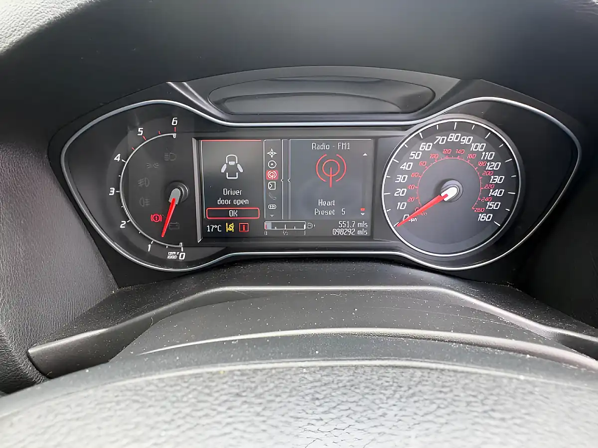 Used 2013 Ford Mondeo Titanium X Brown - Interior and Exterior details 13