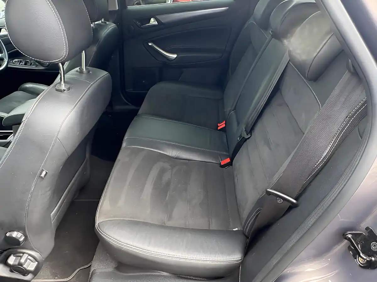 Used 2013 Ford Mondeo Titanium X Brown - Interior and Exterior details 15