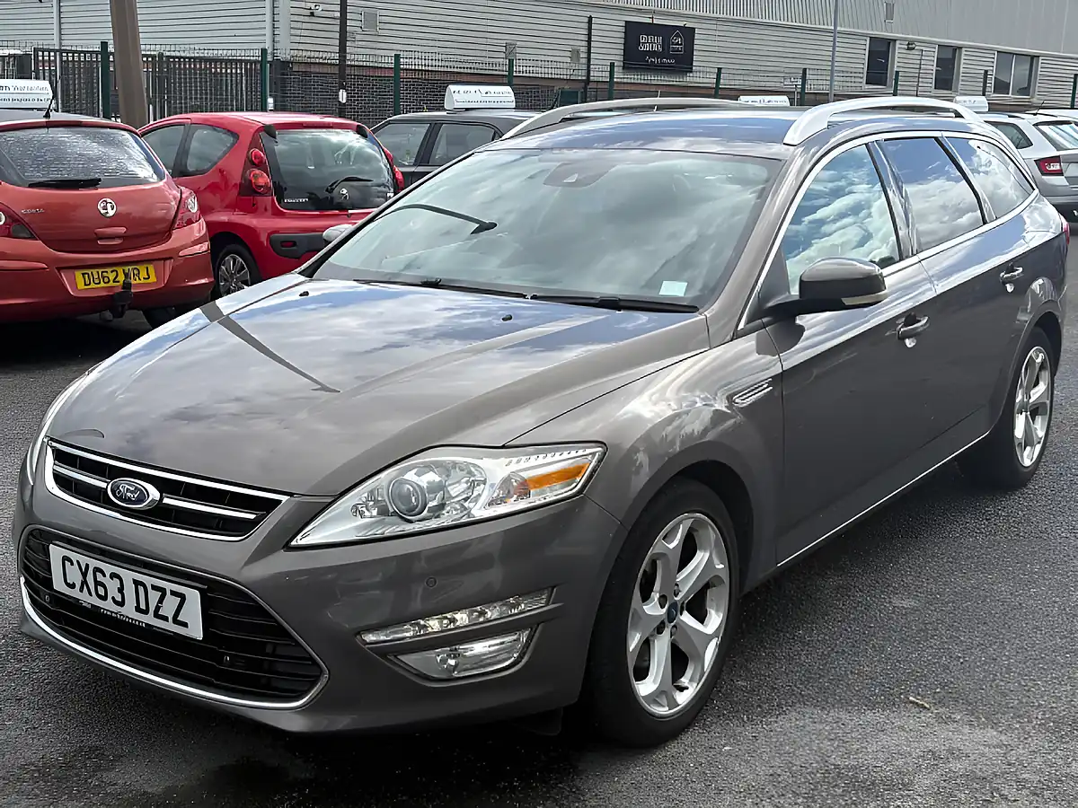 Used 2013 Ford Mondeo Titanium X Brown - Interior and Exterior details 3