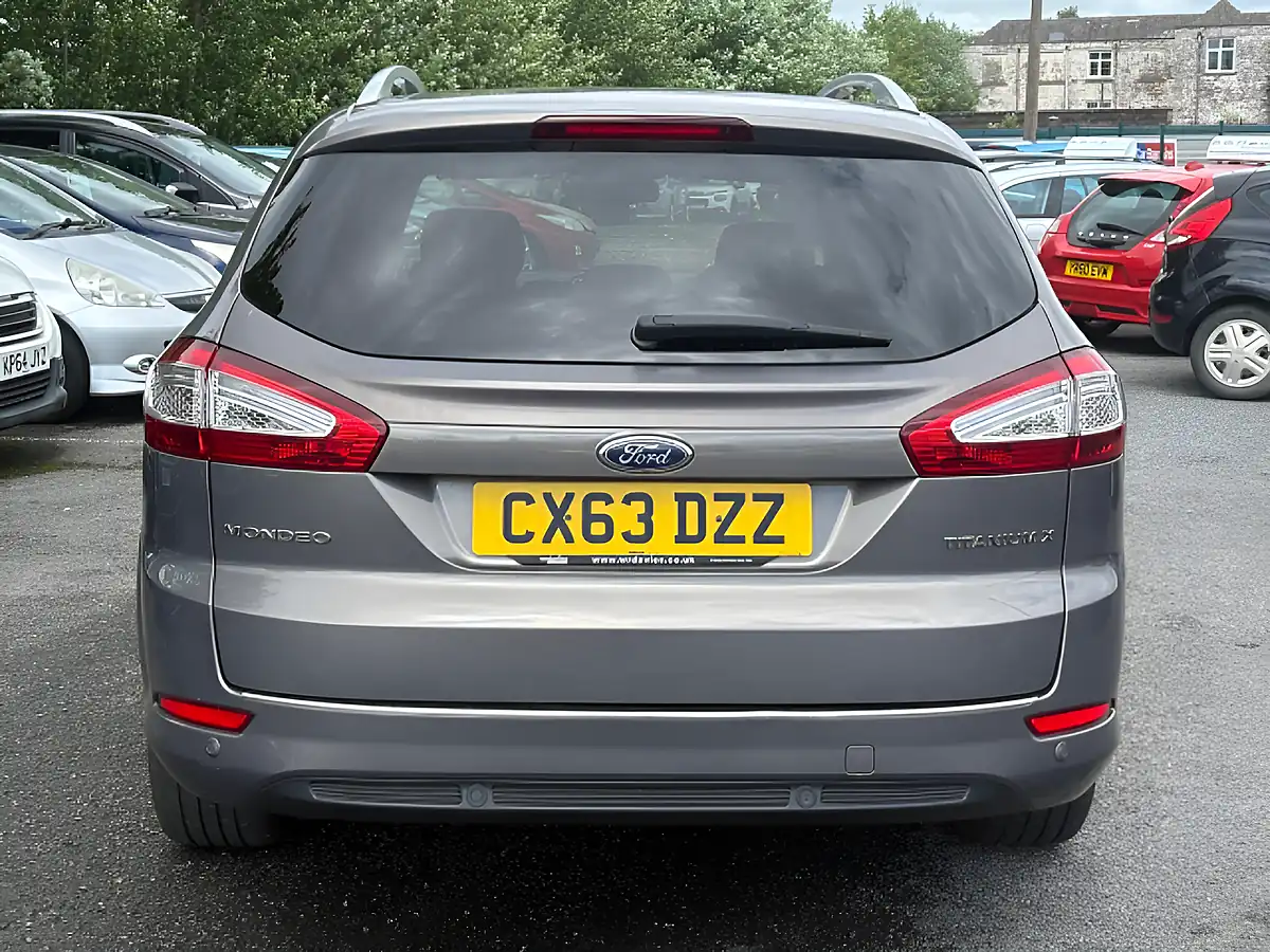 Used 2013 Ford Mondeo Titanium X Brown - Interior and Exterior details 6