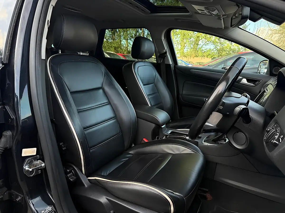 Used 2013 Ford Mondeo Titanium X Business Edition Black - Interior and Exterior details 10