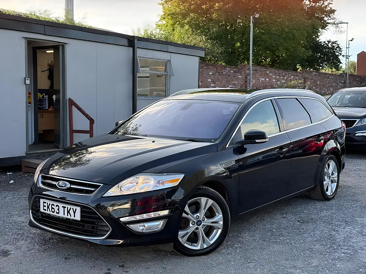 Used 2013 Ford Mondeo Titanium X Business Edition Black - Interior and Exterior details 3