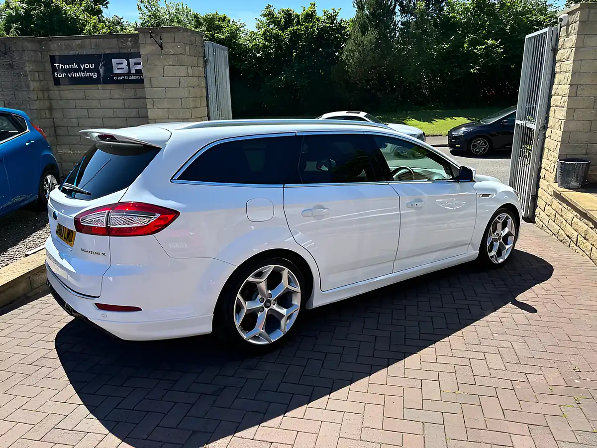 Used 2013 Ford Mondeo Titanium X Sport White - Interior and Exterior details 10