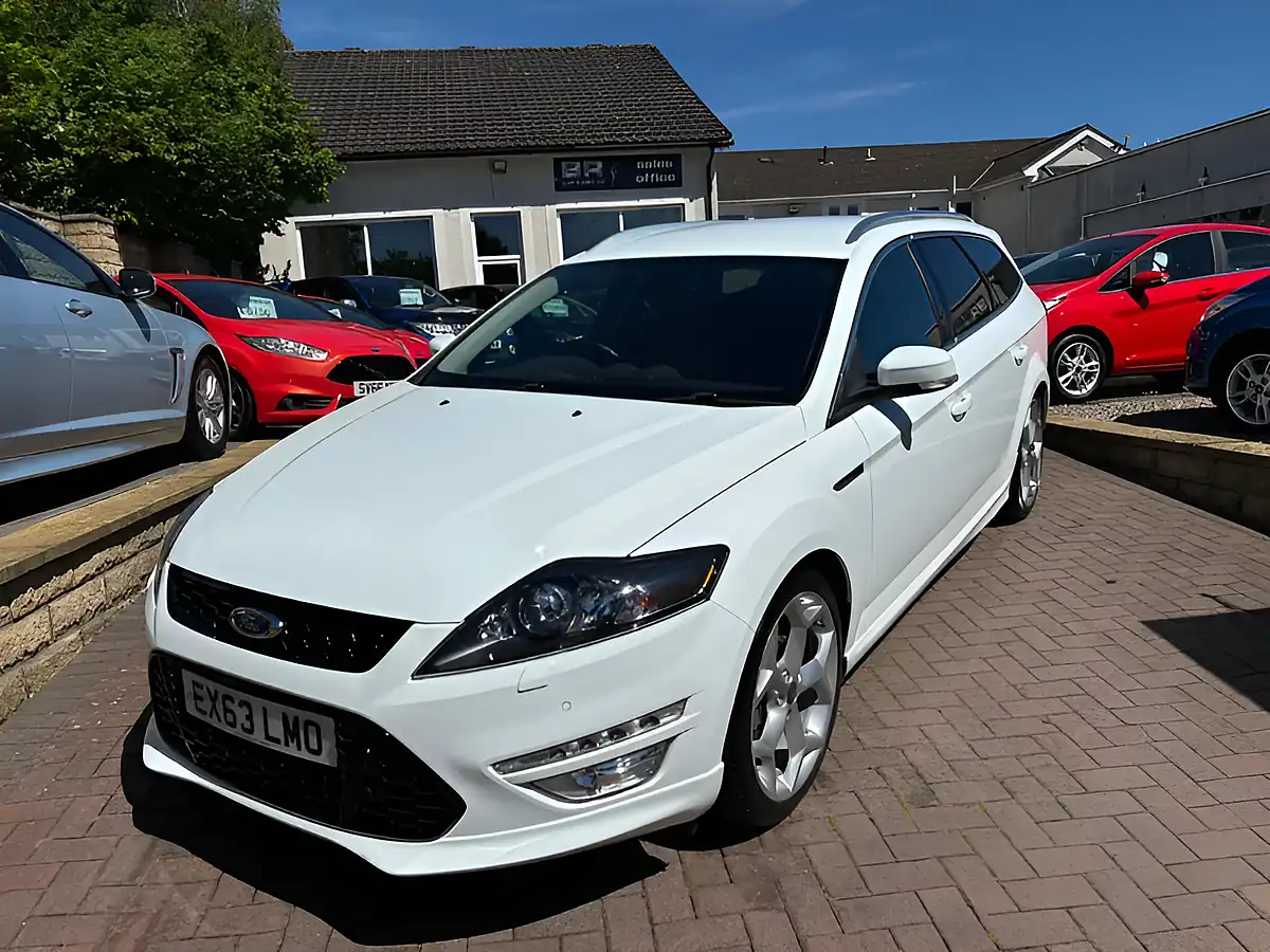 Used 2013 Ford Mondeo Titanium X Sport White - Interior and Exterior details 4