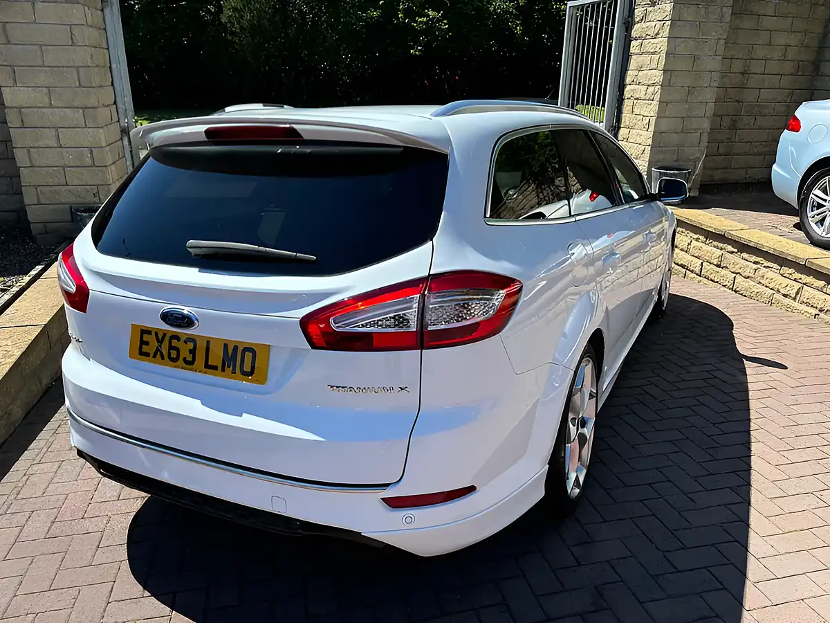 Used 2013 Ford Mondeo Titanium X Sport White - Interior and Exterior details 9