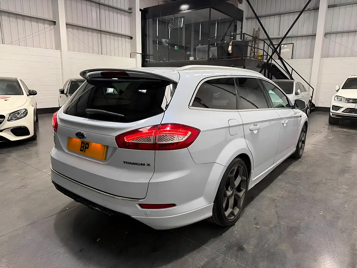 Used 2013 Ford Mondeo Titanium X Sport White - Interior and Exterior details 10