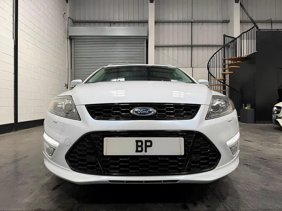 Used 2013 Ford Mondeo Titanium X Sport White - Interior and Exterior details 6