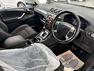 Used 2013 Ford S-Max Titanium Black - Interior and Exterior details 11