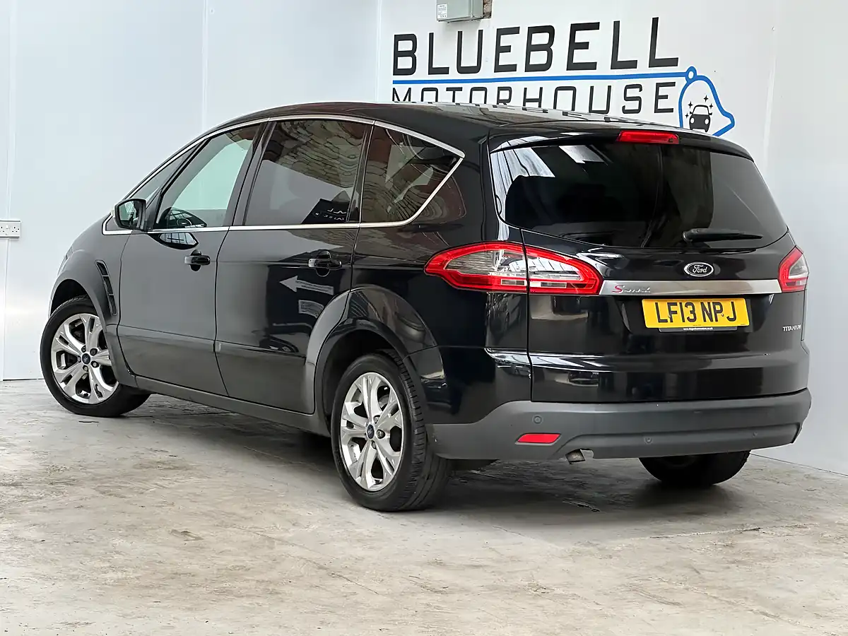 Used 2013 Ford S-Max Titanium Black - Interior and Exterior details 4