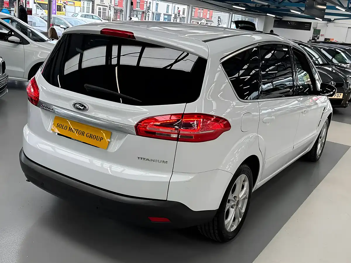 Used 2013 Ford S-Max Titanium White - Interior and Exterior details 10