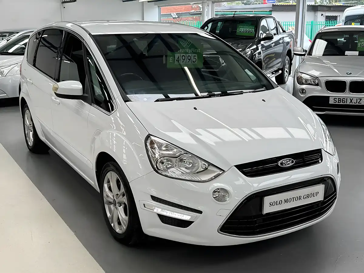 Used 2013 Ford S-Max Titanium White - Interior and Exterior details 5