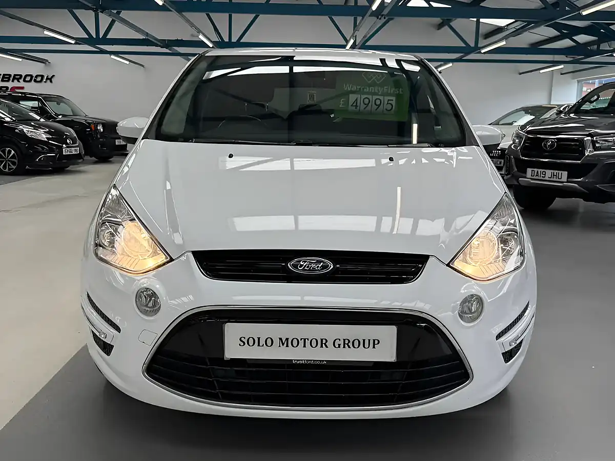Used 2013 Ford S-Max Titanium White - Interior and Exterior details 7