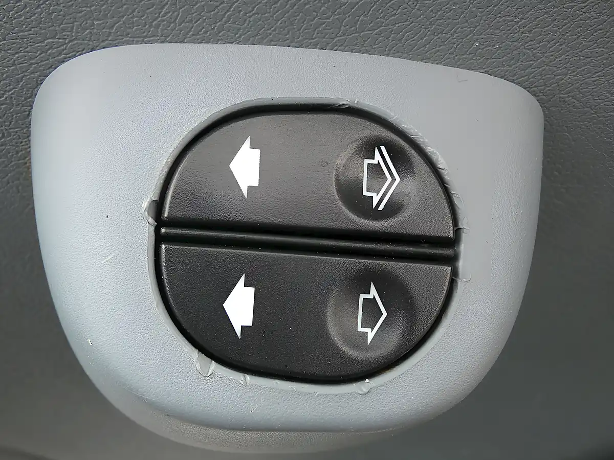 Used 2013 Ford Transit 350 Mwb High Roof White - Interior and Exterior details 15
