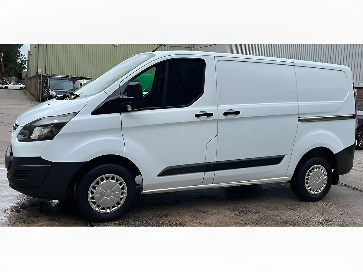 Used 2013 Ford Transit Custom 270 Panel Van L1 H2 White - Interior and Exterior details 14