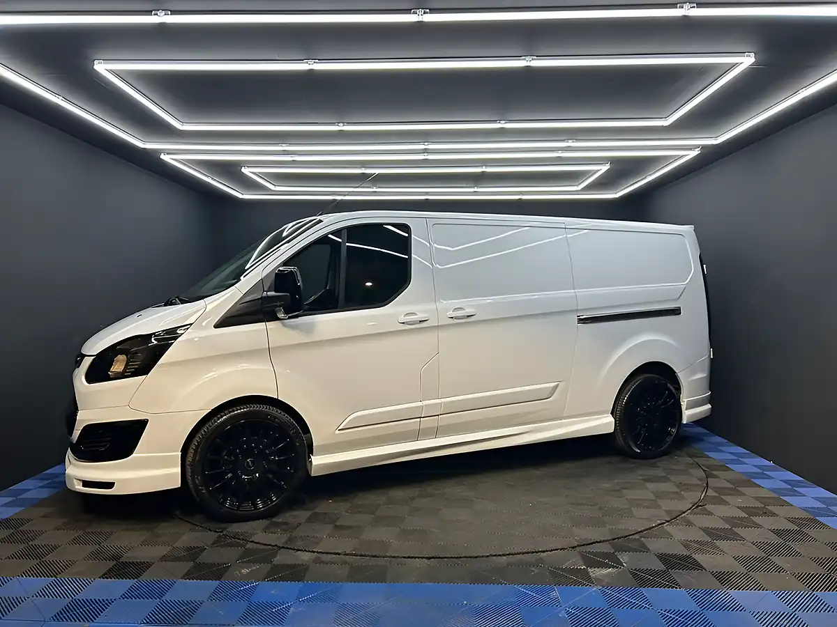 Used 2013 Ford Transit Custom Panel Van White - Interior and Exterior details 10