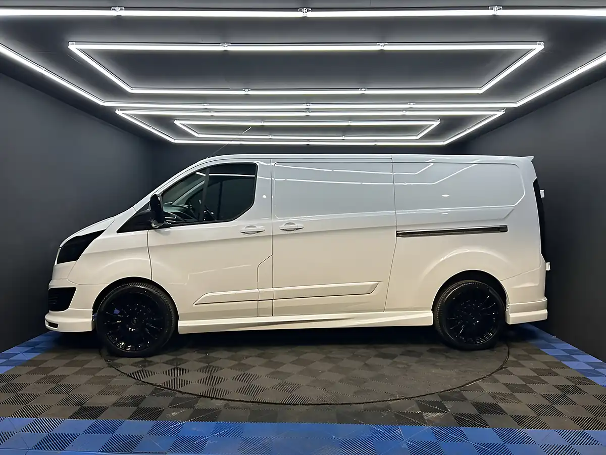 Used 2013 Ford Transit Custom Panel Van White - Interior and Exterior details 11