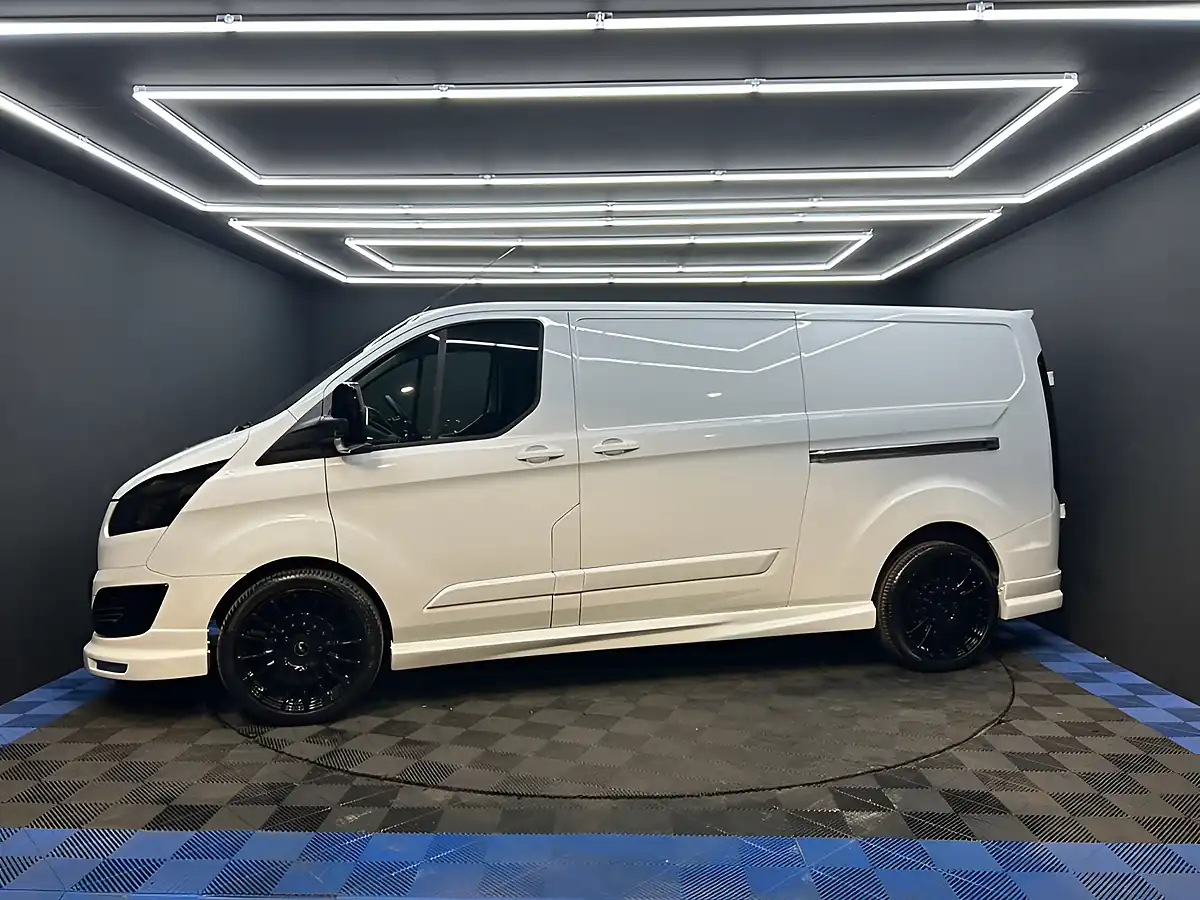 Used 2013 Ford Transit Custom Panel Van White - Interior and Exterior details 12