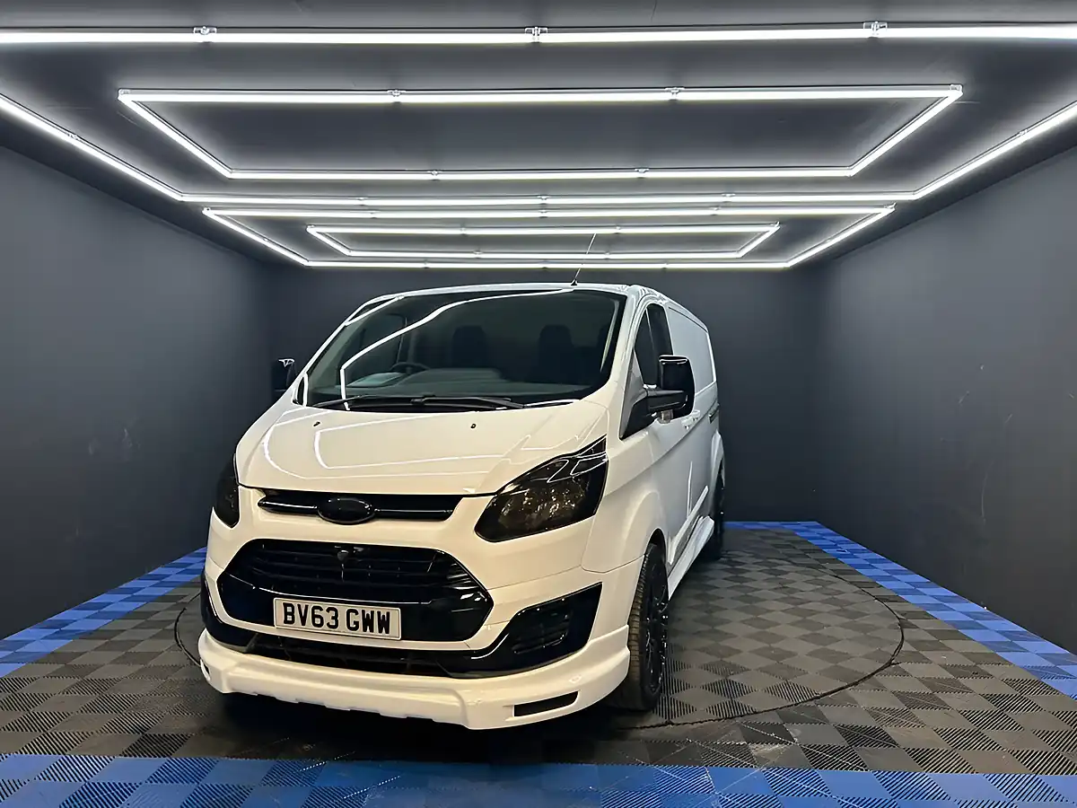 Used 2013 Ford Transit Custom Panel Van White - Interior and Exterior details 6