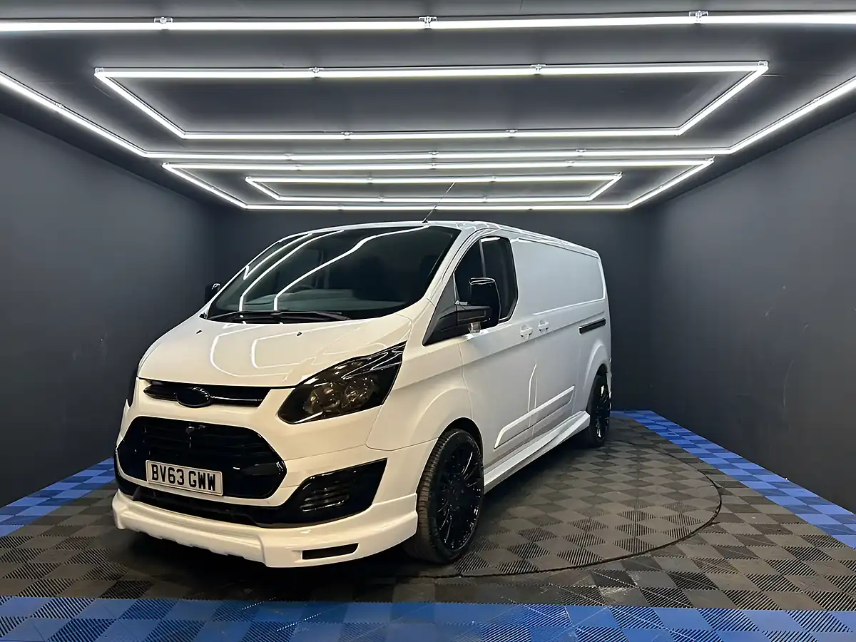 Used 2013 Ford Transit Custom Panel Van White - Interior and Exterior details 8