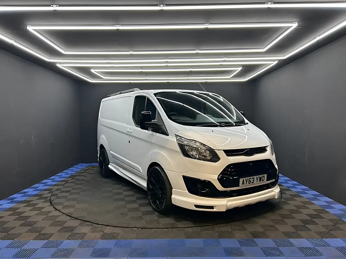 Used 2013 Ford Transit Custom Panel Van White - Interior and Exterior details 10