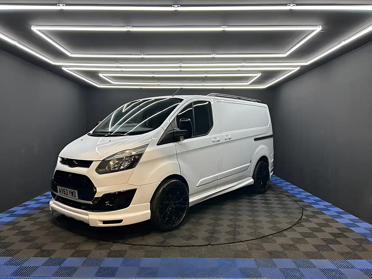 Used 2013 Ford Transit Custom Panel Van White - Interior and Exterior details 17