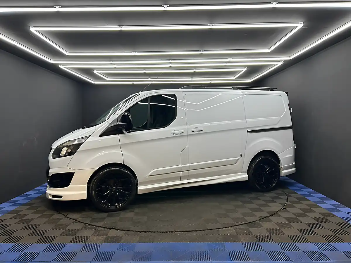 Used 2013 Ford Transit Custom Panel Van White - Interior and Exterior details 20
