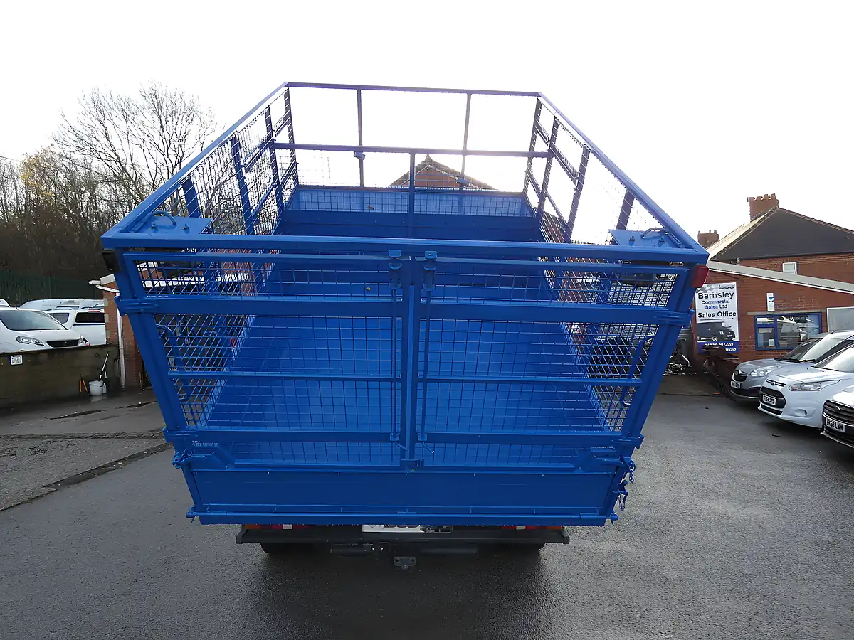 Used 2013 Ford Transit Double Cab Caged Tipper White - Interior and Exterior details 3