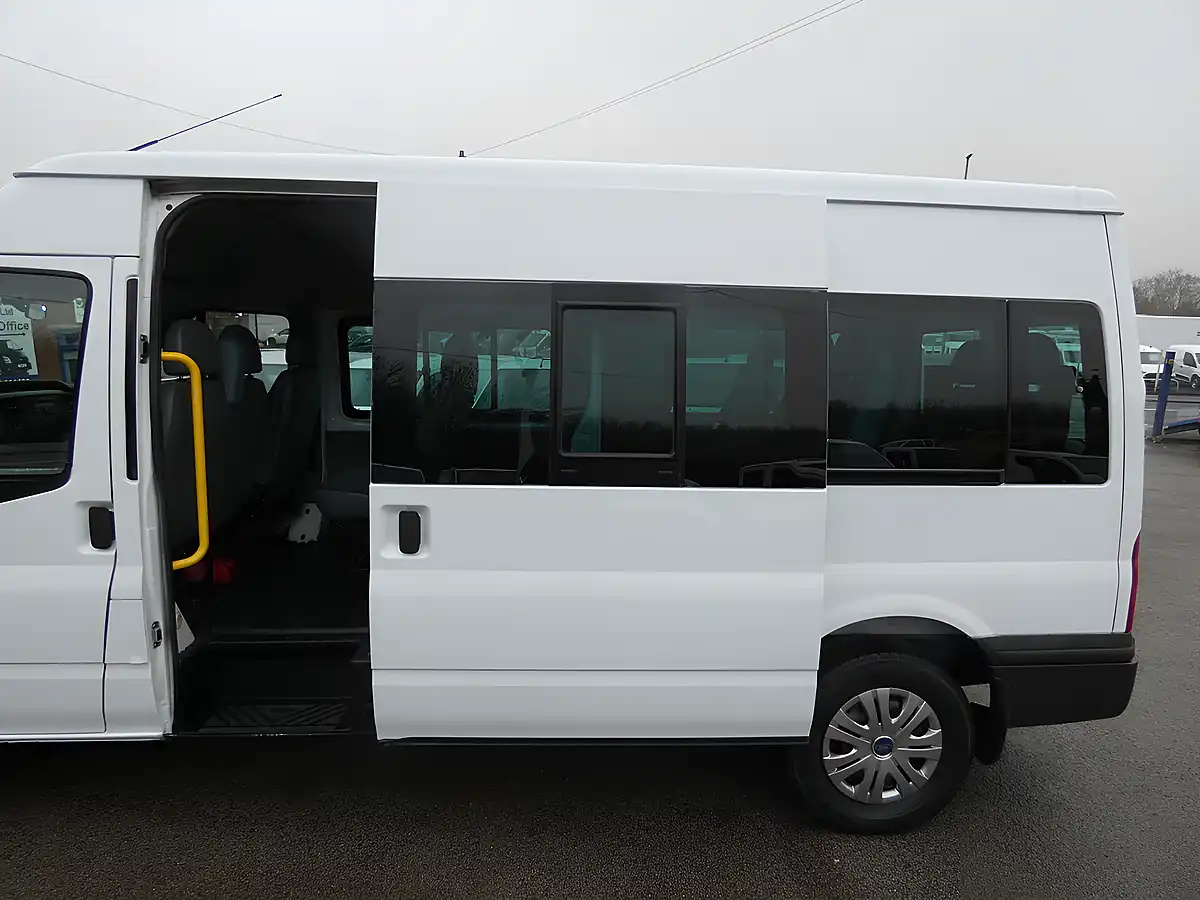 Used 2013 Ford Transit T350 14 Seater Minibus White - Interior and Exterior details 11