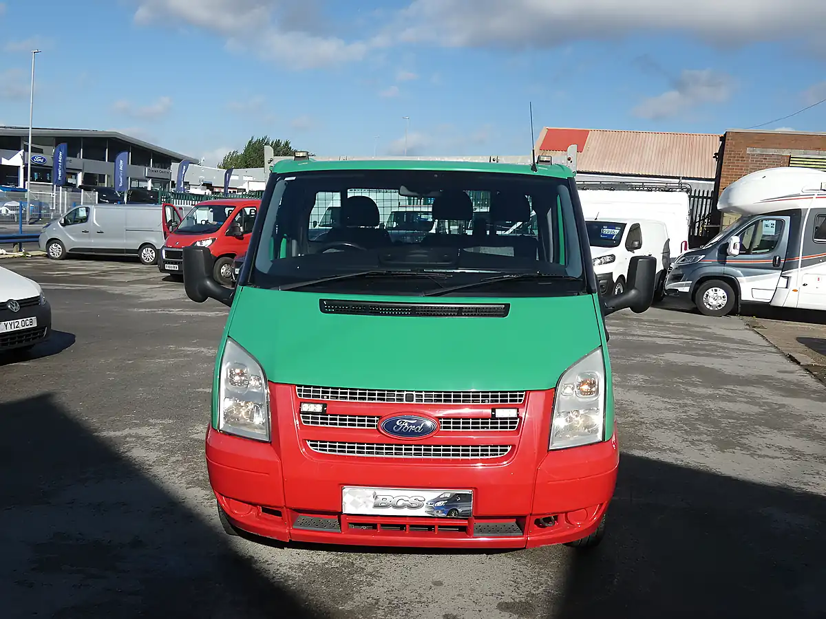 Used 2013 Ford Transit Tipper Green - Interior and Exterior details 17
