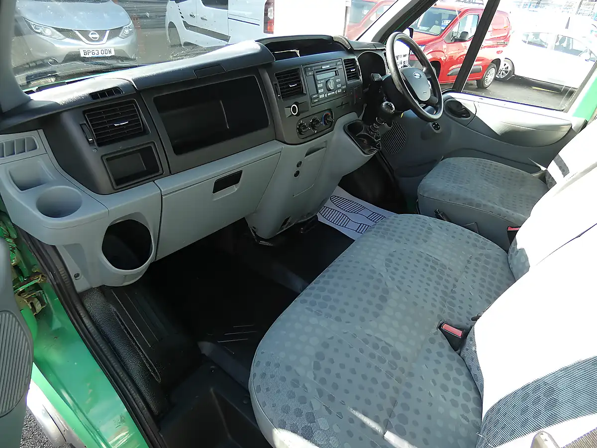 Used 2013 Ford Transit Tipper Green - Interior and Exterior details 2