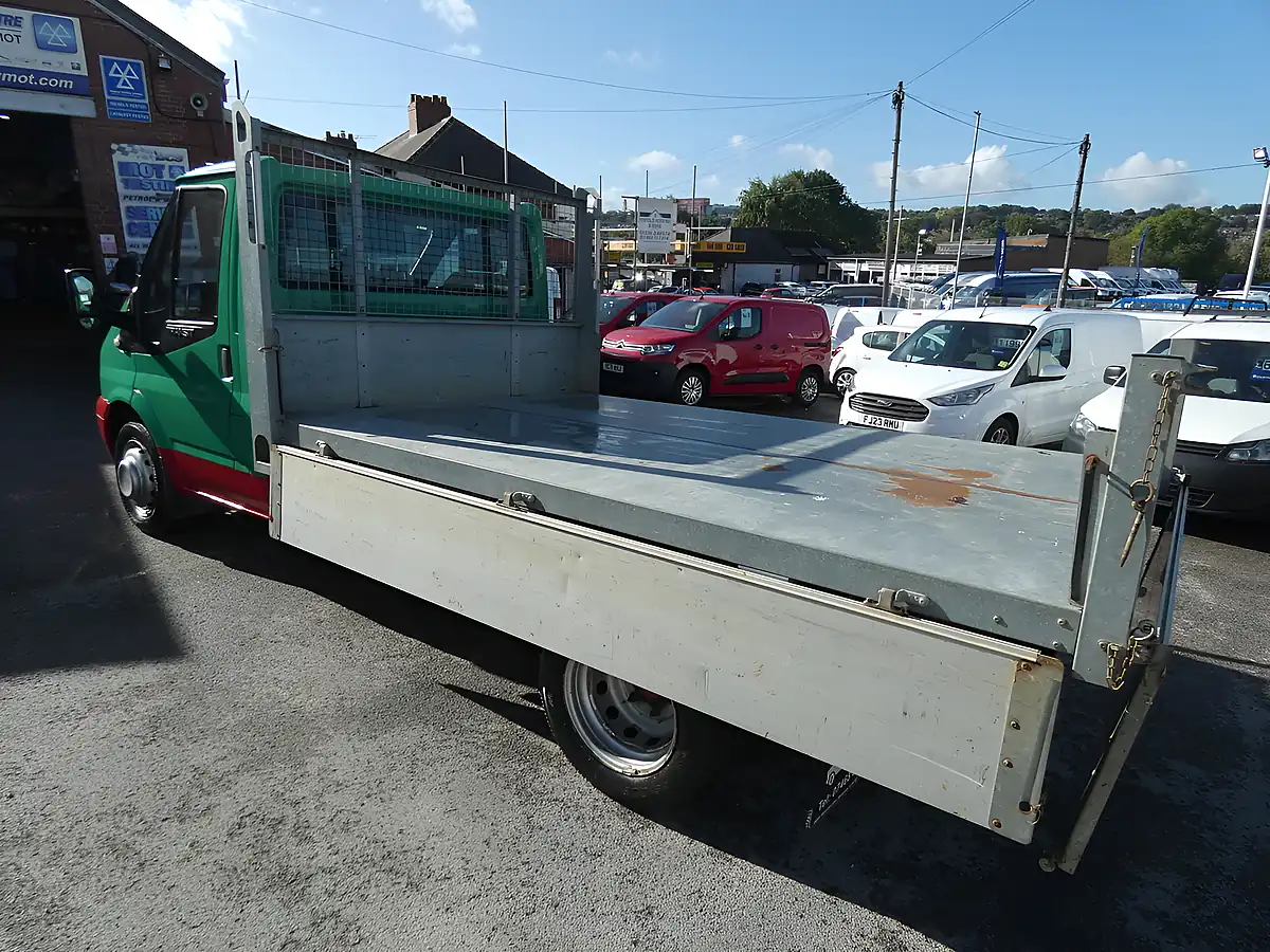 Used 2013 Ford Transit Tipper Green - Interior and Exterior details 20