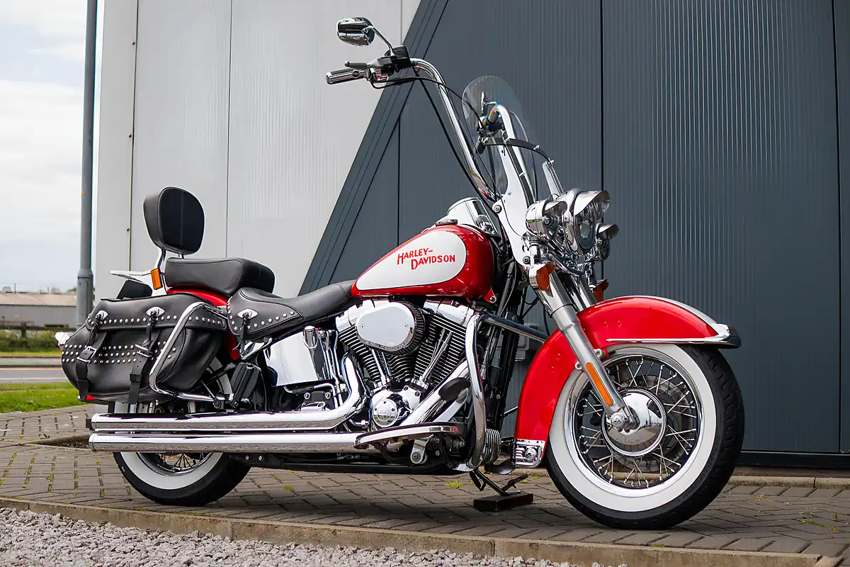 Used 2013 Harley-Davidson Heritage Softail Classic Custom Paint - Front View