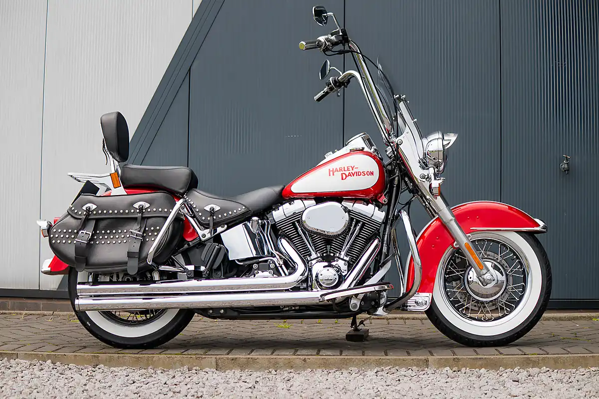 Used 2013 Harley-Davidson Heritage Softail Classic Custom Paint - Interior and Exterior details 3