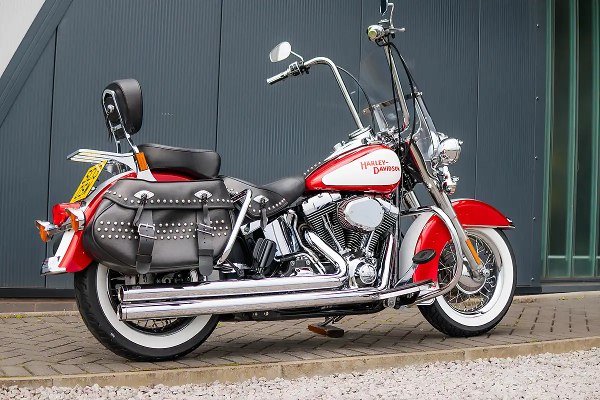 Used 2013 Harley-Davidson Heritage Softail Classic Custom Paint - Interior and Exterior details 5