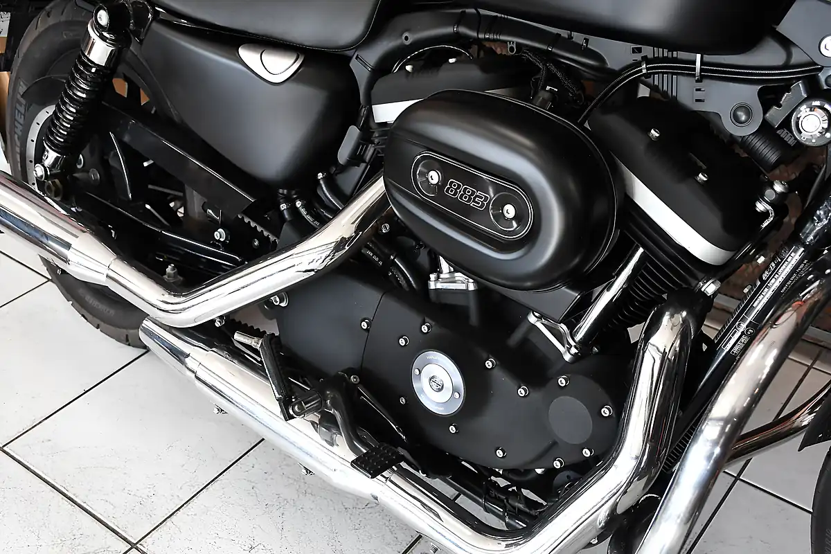 Used 2013 Harley-Davidson Sportster Iron - Interior and Exterior details 3